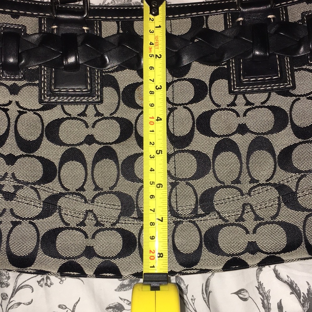 COACH PURSE - Picture 4 of 5